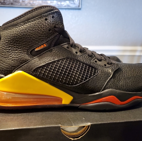 New Nike Jordan Mars 270 - Picture 3 of 5